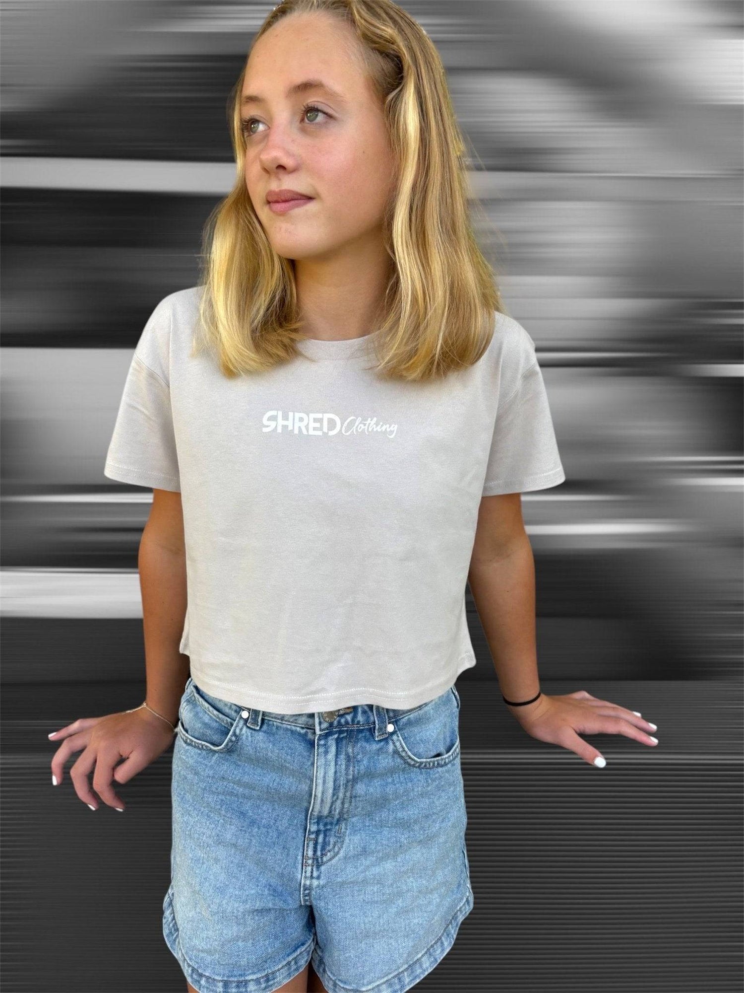 Crop tee - Shred Clothing